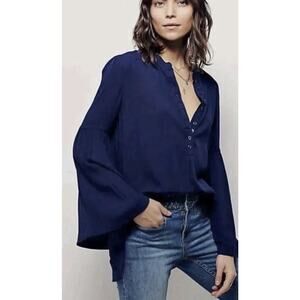 Free People Easy Girl Henley Button Front Blouse w. Bell Sleeves In Navy - Sz M